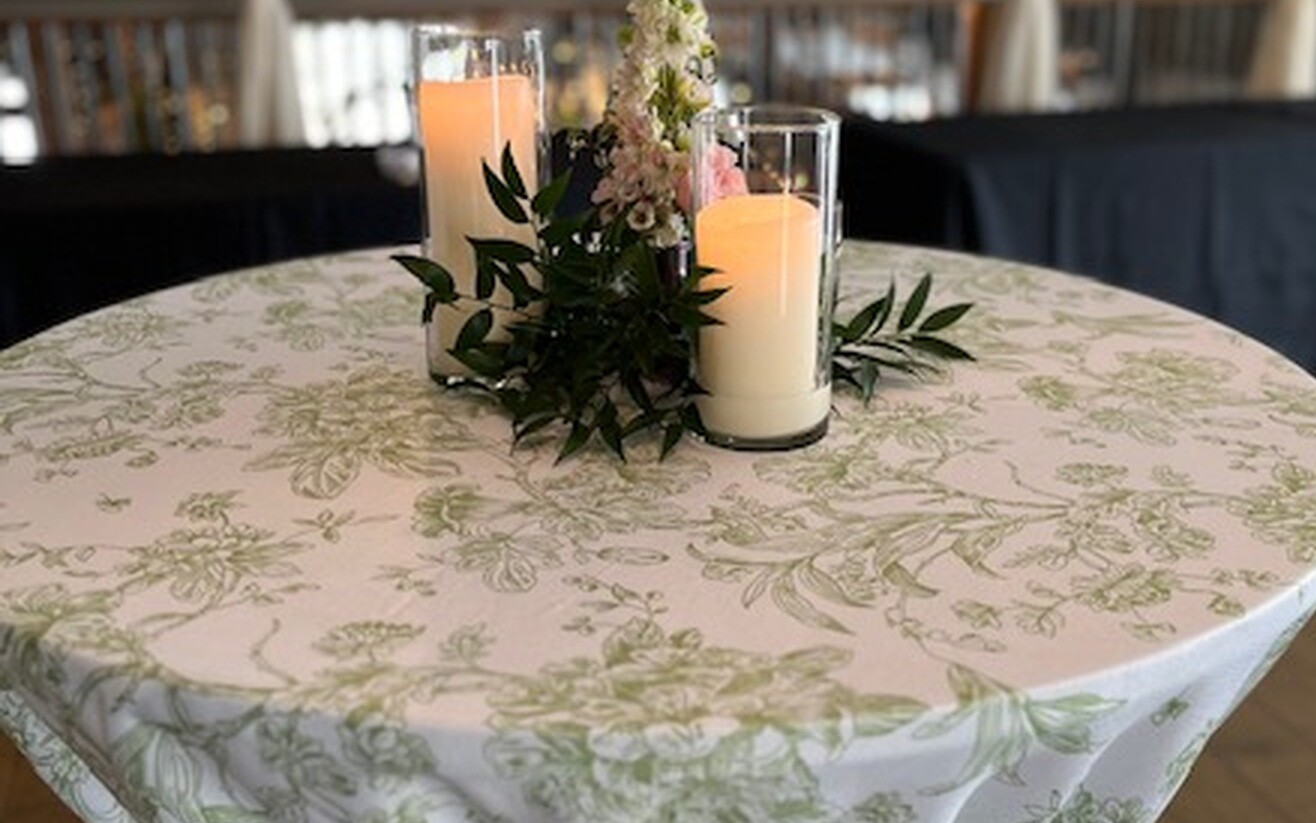 Sage Green Flores