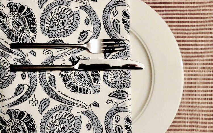 Off White Blue Paisley Napkin
