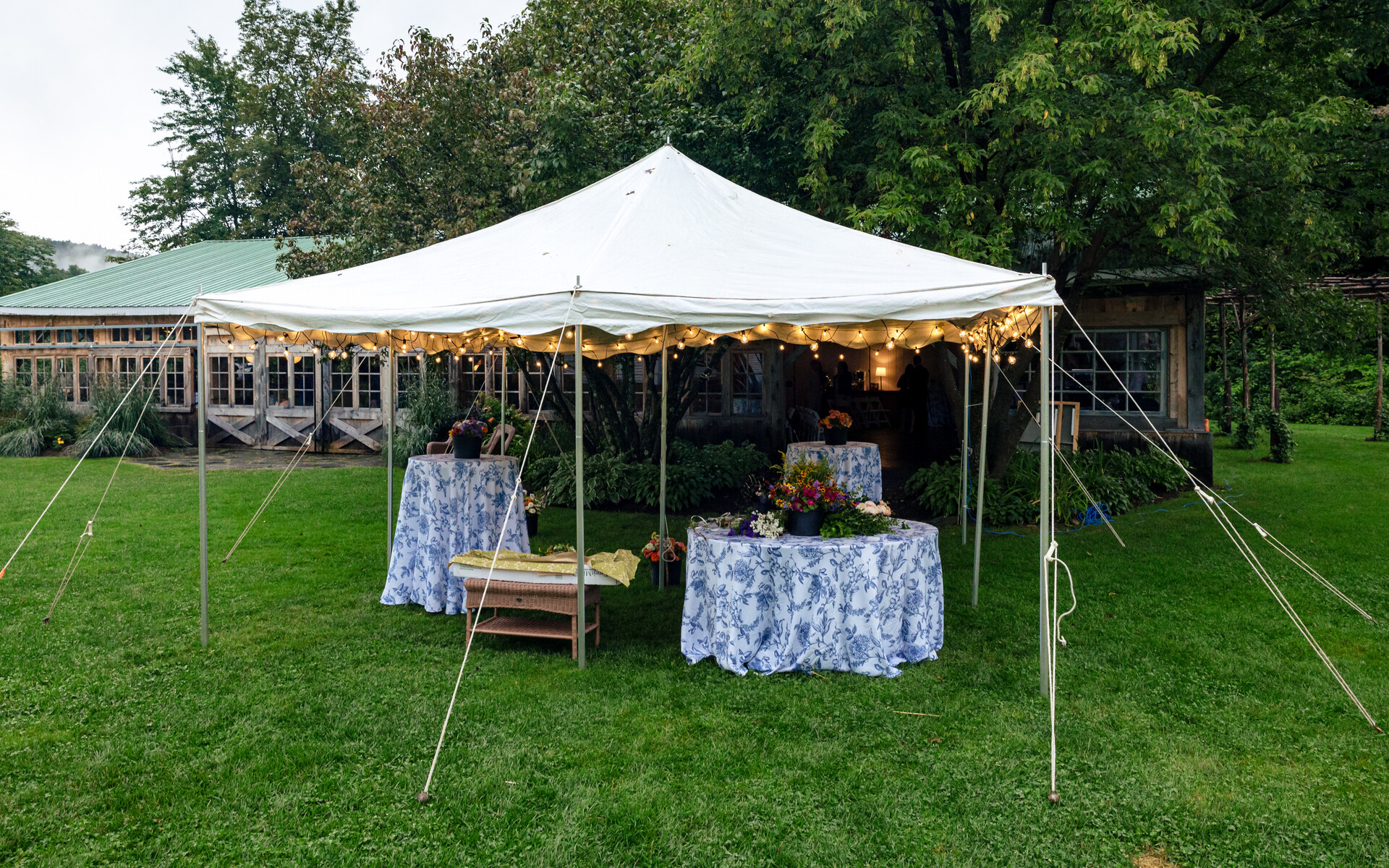 cocktail tent at Lareau Farm Inn